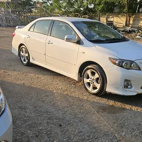 Toyota Corolla 2013
