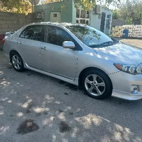 Toyota Corolla 2011