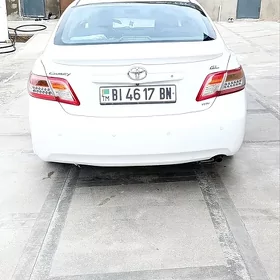 Toyota Camry 2011