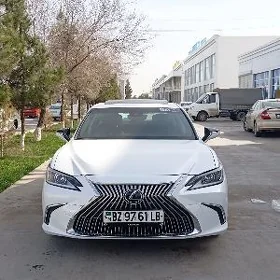 Lexus ES 350 2021