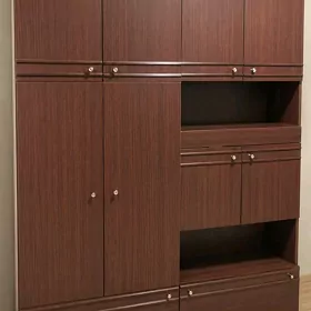 Продаются Шифоньер и Трюмо