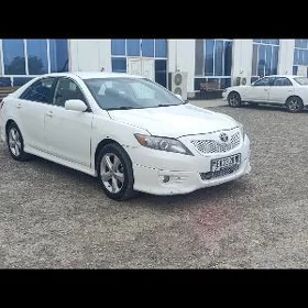 Toyota Camry 2010