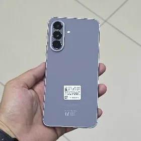 Samsung A57. 8/256. wetnam