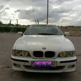 BMW E39 1997