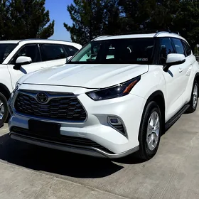 Toyota Highlander 2022