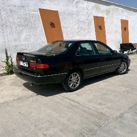Toyota Camry 2001