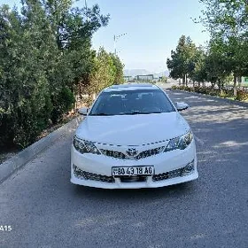 Toyota Camry 2012
