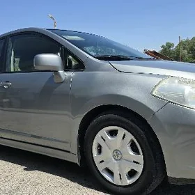 Nissan Versa 2009