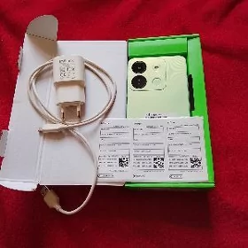 телефон Infiniks 7 HD