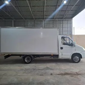Mitsubishi Canter 2010