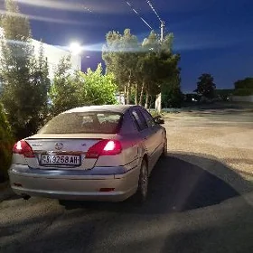 Mitsubishi Lanser 2010