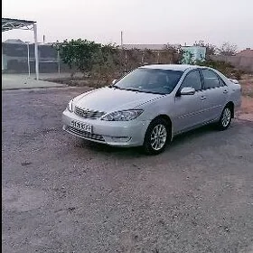 Toyota Camry 2005