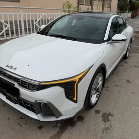 Kia K4 2025