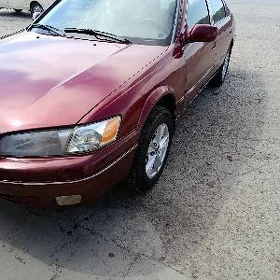 Toyota Camry 1999