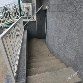 Gurtly arende podwal 110m²