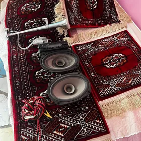 hali. sony. signal. kalonka.