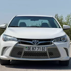 Toyota Camry 2015