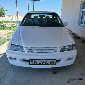 Toyota Corona 1996