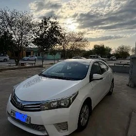 Toyota Corolla 2015