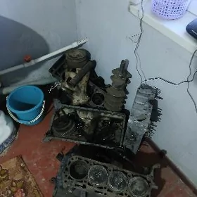 Mersedes Mator 2.3 gara mator