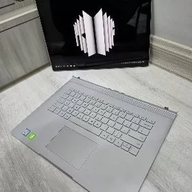 Microsoft Surface Book 2