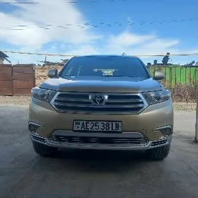 Toyota Highlander 2010