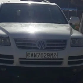 Volkswagen Touareg 2004