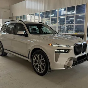 BMW X7 2023
