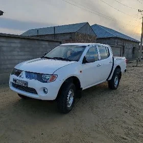 Mitsubishi L200 2007