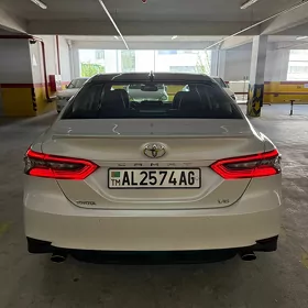Toyota Camry 2023