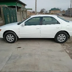Toyota Camry 1997