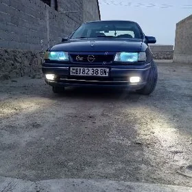 Opel Vectra 1992