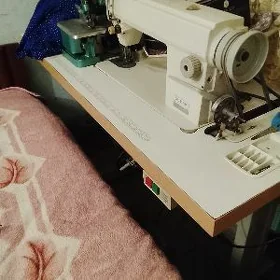 Tikin maşyn we awerlok