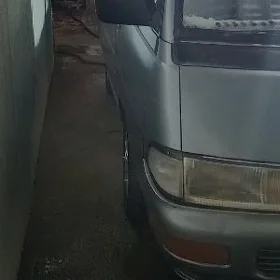 Toyota Town Ace 1993