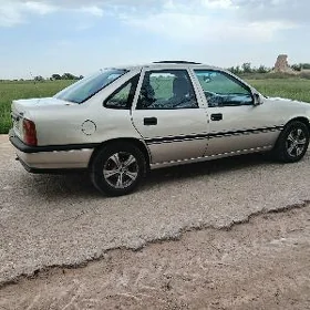 Opel Vectra 1990