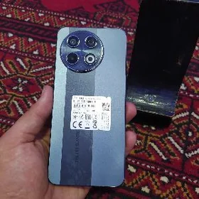 Tekno spark 30 pro