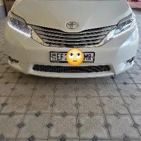 Toyota Sienna 2017
