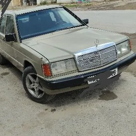 Mercedes-Benz 190E 1989