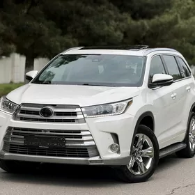 Toyota Highlander 2017