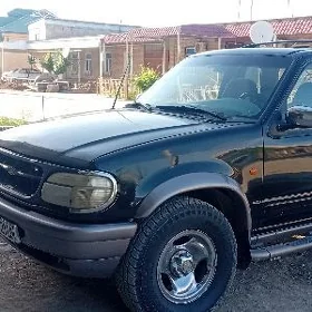 Ford Explorer 1996