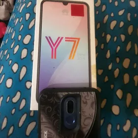 Huawei Y7