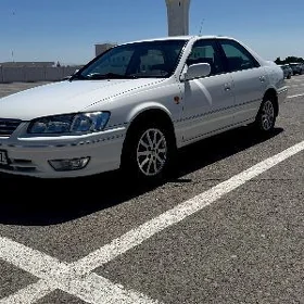 Toyota Camry 2000