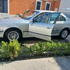 BMW 525 2000