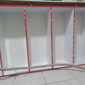 polka,kassa stol ,suşilka