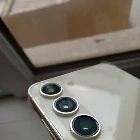 samsung s23