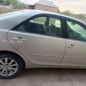 Toyota Camry 2003