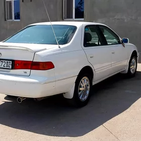 Toyota Camry 1999