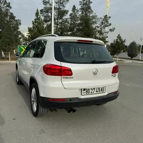 Volkswagen Tiguan 2012