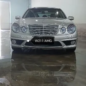 Mercedes-Benz E320 2004