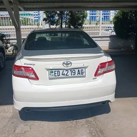 Toyota Camry 2010